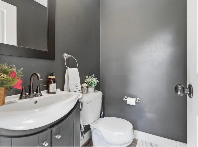 1223 Greenleaf Drive, Royal Oak, MI 48067