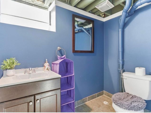 1223 Greenleaf Drive, Royal Oak, MI 48067
