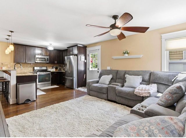 1223 Greenleaf Drive, Royal Oak, MI 48067
