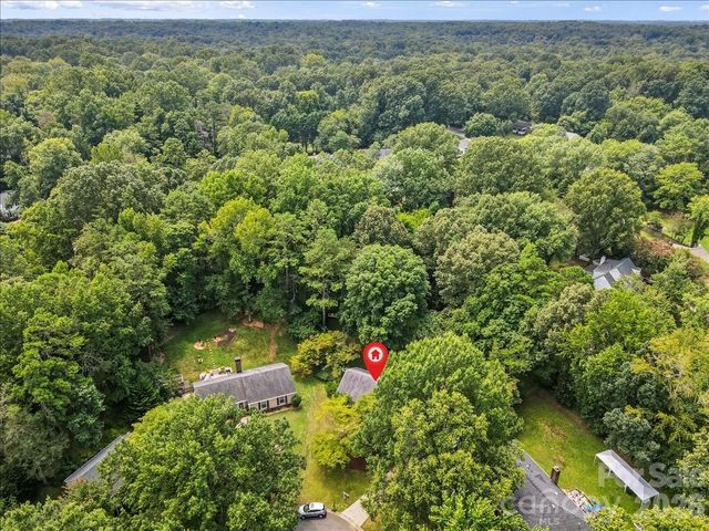 9614 Lone Oak Court, Charlotte, NC 28270