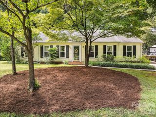 9614 Lone Oak Court, Charlotte, NC 28270