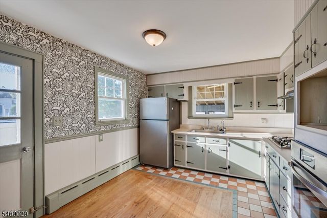 20 William St, Spotswood Boro, NJ 08884