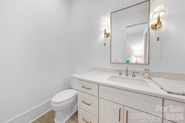 5046 Gilchrist Road 2A, Charlotte, NC 28211