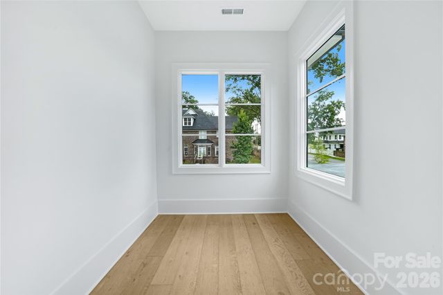 5046 Gilchrist Road 2A, Charlotte, NC 28211