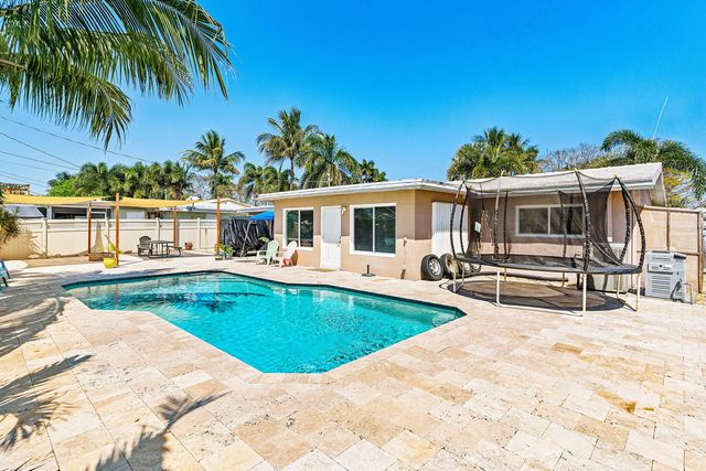 1603 Crest Drive, Lake Worth, FL 33461