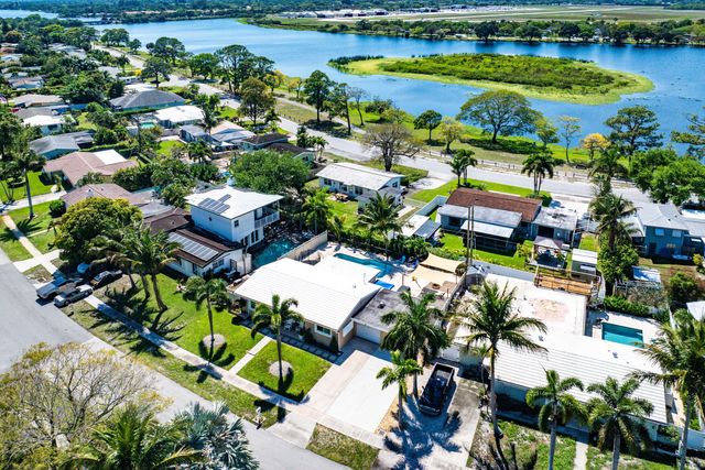 1603 Crest Drive, Lake Worth, FL 33461