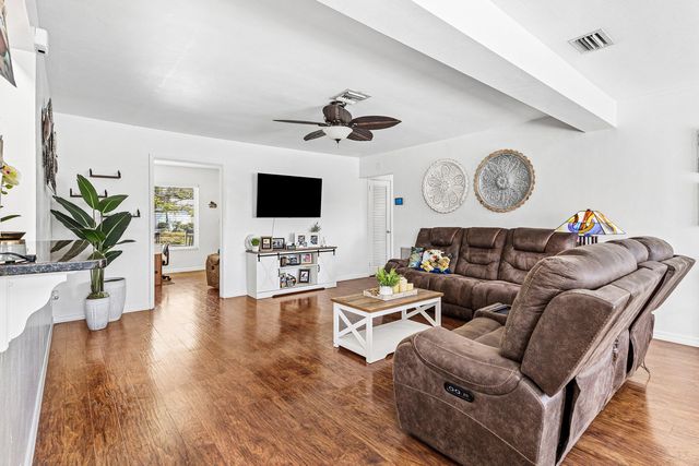 1603 Crest Drive, Lake Worth, FL 33461