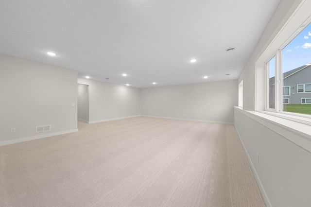 4883 127th Circle NE, Blaine, MN 55449