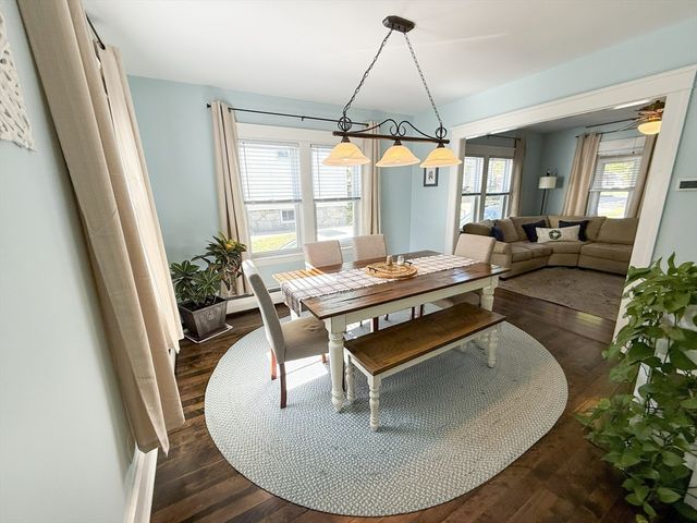 12 Lamar Ave, Worcester, MA 01604