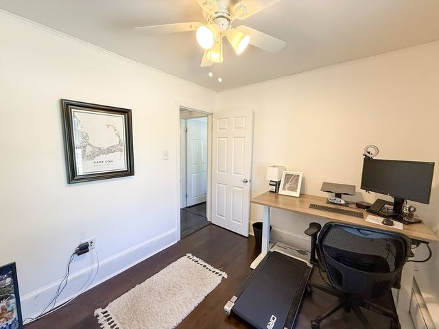 12 Lamar Ave, Worcester, MA 01604