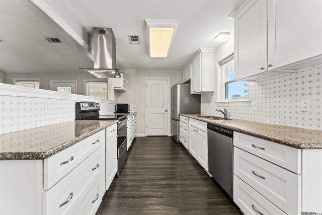 7320 Memo Pl, Baton Rouge, LA 70817
