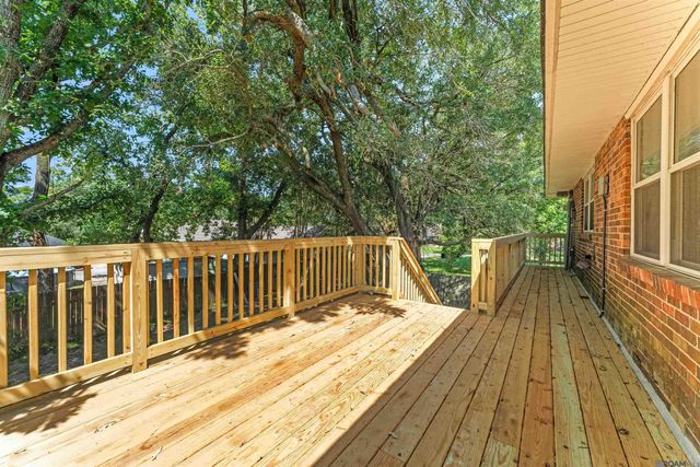 7320 Memo Pl, Baton Rouge, LA 70817