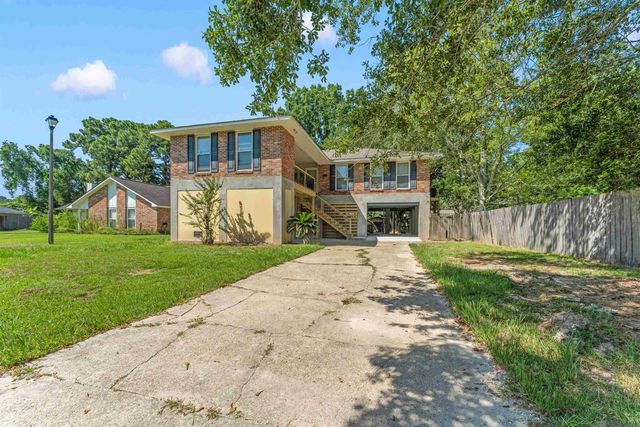 7320 Memo Pl, Baton Rouge, LA 70817