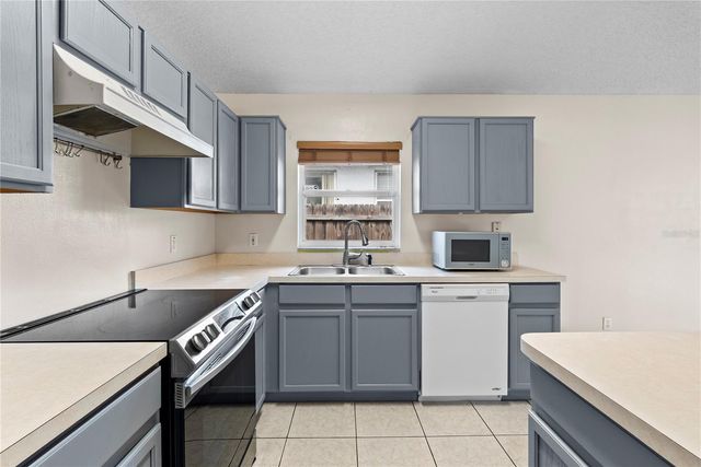 1533 STANBURY DRIVE, Orlando, FL 32818