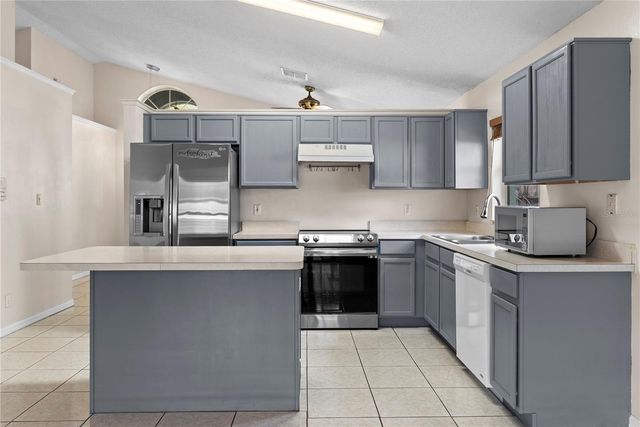 1533 STANBURY DRIVE, Orlando, FL 32818