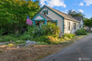 8414 A ST, Tacoma, WA 98444