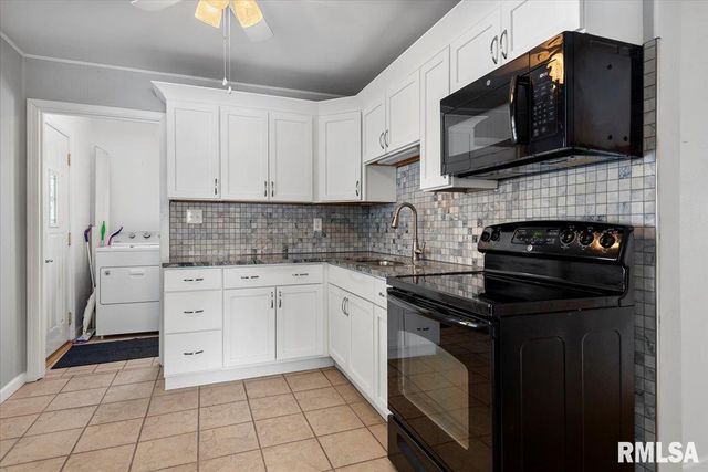 3012 LOUISE Lane, Springfield, IL 62702