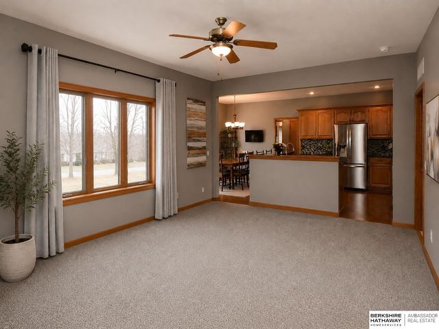 9022 Bayberry Circle, La Vista, NE 68128