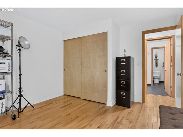 3165 Sw RALEIGHVIEW Dr, Portland, OR 97225