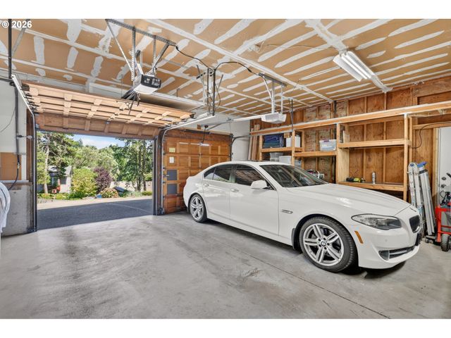 3165 Sw RALEIGHVIEW Dr, Portland, OR 97225