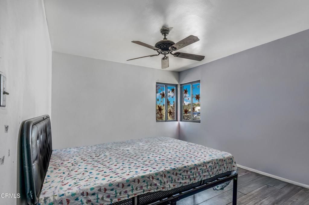 Image 14 of property listing at 33011 Crown Valley Road, Acton, CA 93510