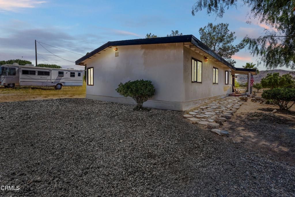 Image 24 of property listing at 33011 Crown Valley Road, Acton, CA 93510