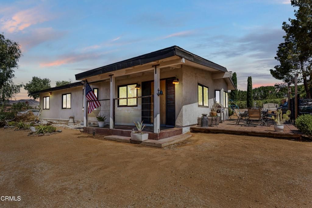 Image 3 of property listing at 33011 Crown Valley Road, Acton, CA 93510