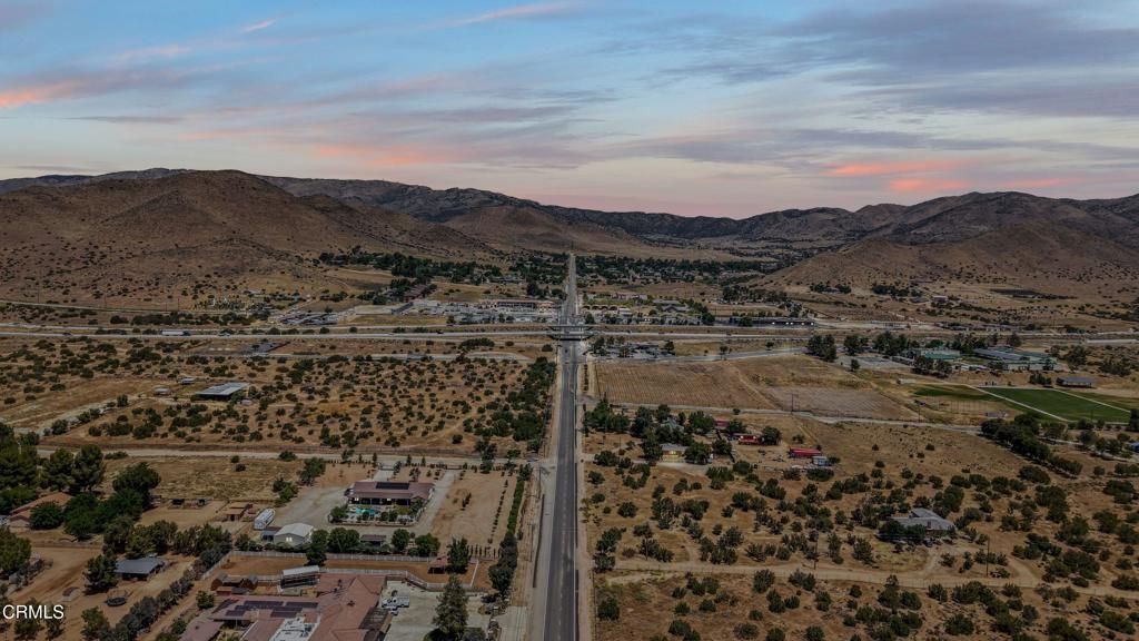 Image 32 of property listing at 33011 Crown Valley Road, Acton, CA 93510