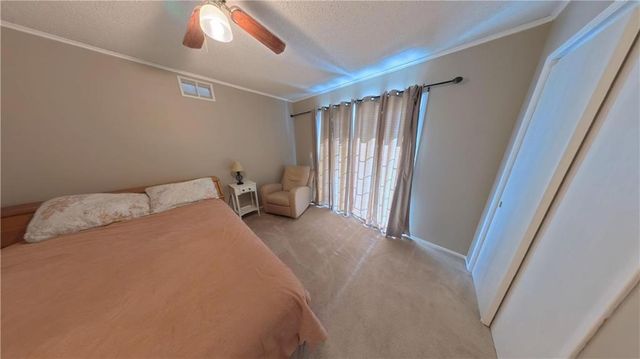 1656 Lake Viking Terrace, Gallatin, MO 64640