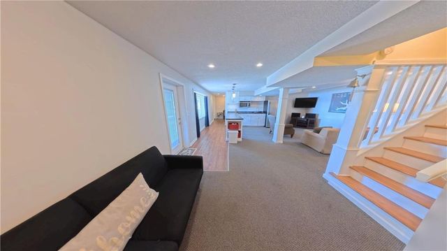 1656 Lake Viking Terrace, Gallatin, MO 64640