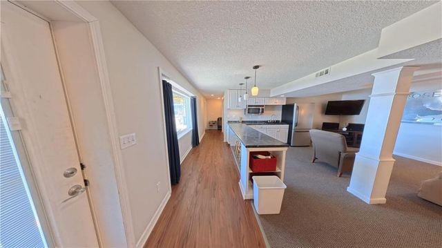 1656 Lake Viking Terrace, Gallatin, MO 64640