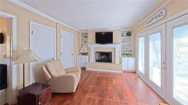 1656 Lake Viking Terrace, Gallatin, MO 64640