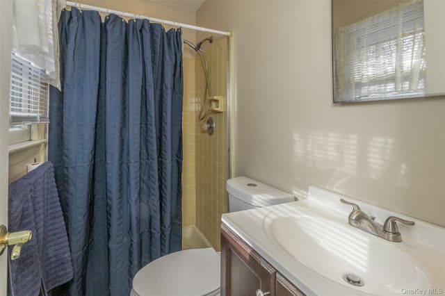 23 Bradner Drive, Warwick, NY 10990