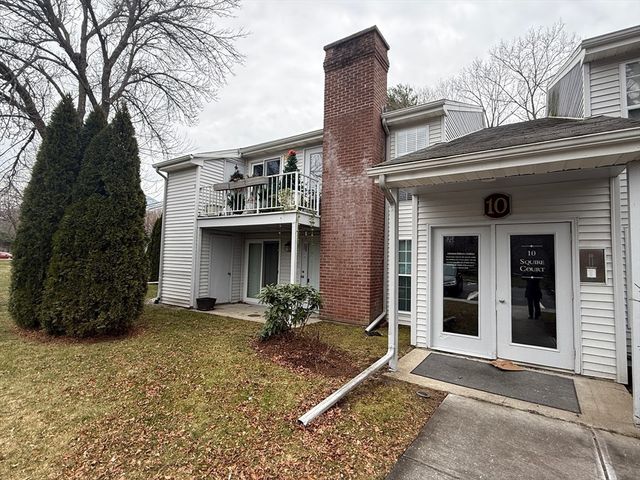 10 Squire Ct 1, Natick, MA 01760