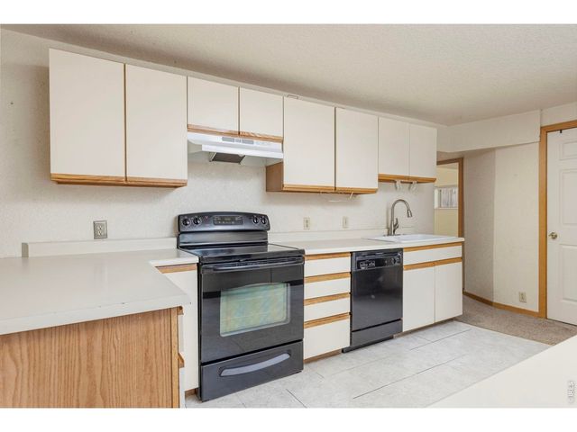 1730 Bluff St, Boulder, CO 80304