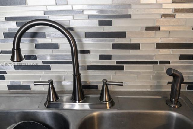 13870 SW 62nd St 208, Miami, FL 33183