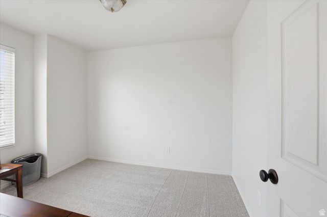 2673 W 3900 S, Roy, UT 84067