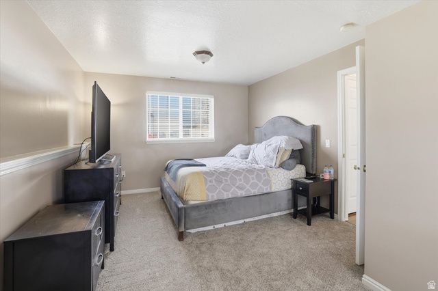 2673 W 3900 S, Roy, UT 84067