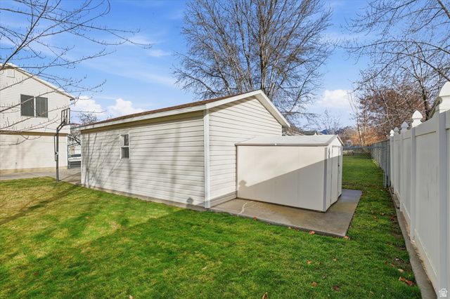 2673 W 3900 S, Roy, UT 84067