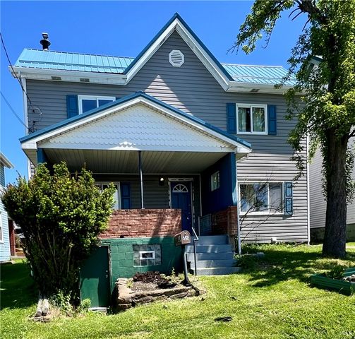 612 12th St, Pitcairn, PA 15140