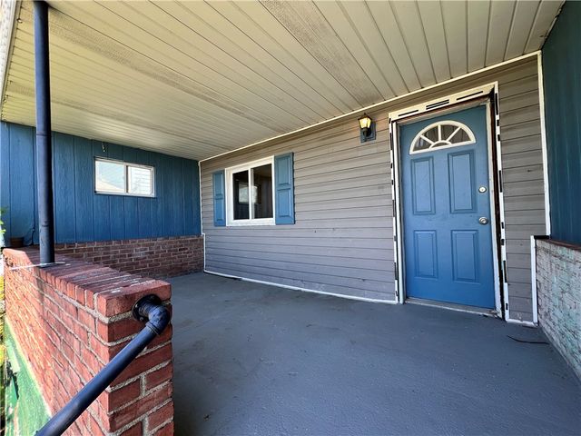 612 12th St, Pitcairn, PA 15140