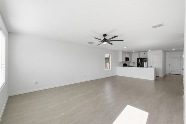 7114 Amber Barn Avenue, Pilot Point, TX 76258