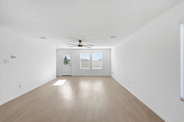 7114 Amber Barn Avenue, Pilot Point, TX 76258