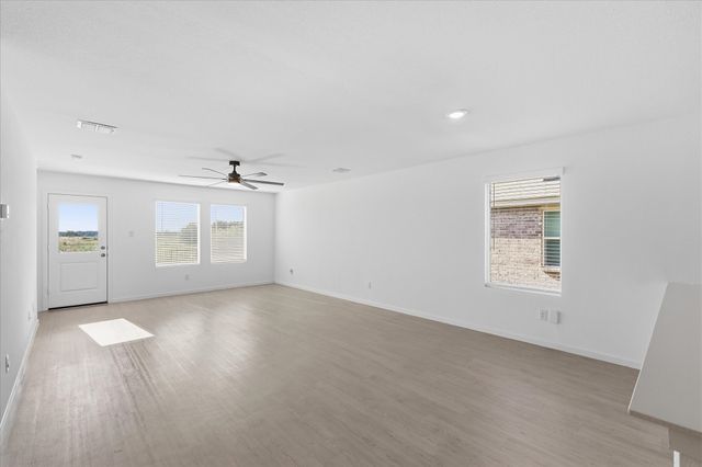 7114 Amber Barn Avenue, Pilot Point, TX 76258