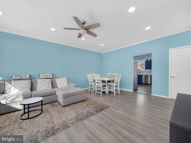 564 SPARKLEBERRY TER NE, Leesburg, VA 20176