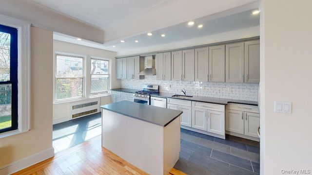 68-24 Juno Street, Forest Hills, NY 11375