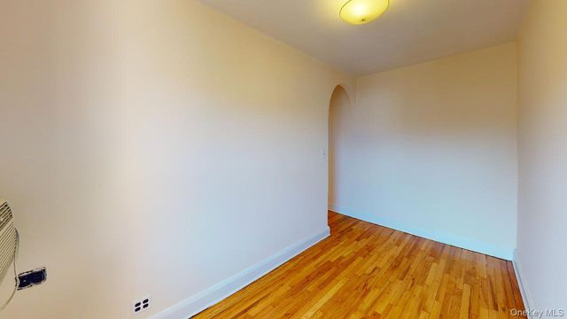68-24 Juno Street, Forest Hills, NY 11375