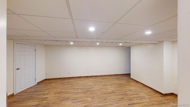 68-24 Juno Street, Forest Hills, NY 11375