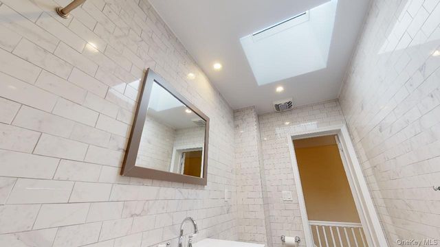 68-24 Juno Street, Forest Hills, NY 11375