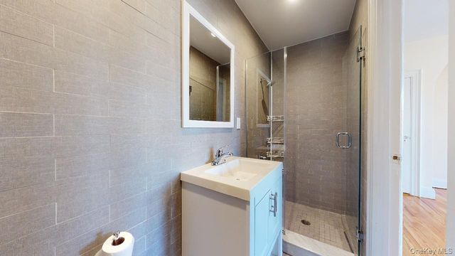 68-24 Juno Street, Forest Hills, NY 11375